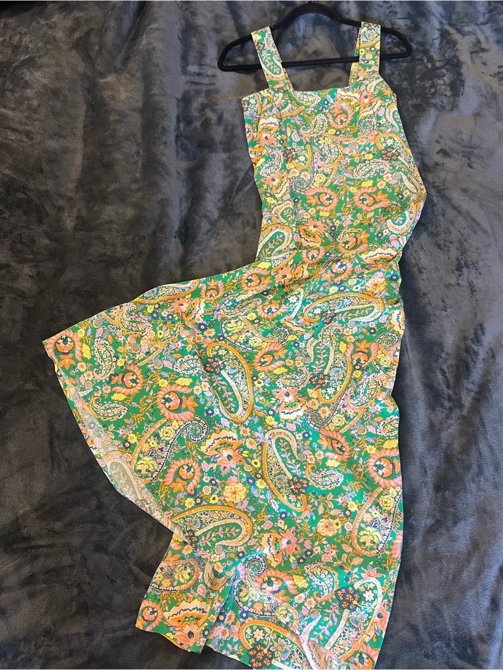 Women’s Green Paisley Sleeveless Dress